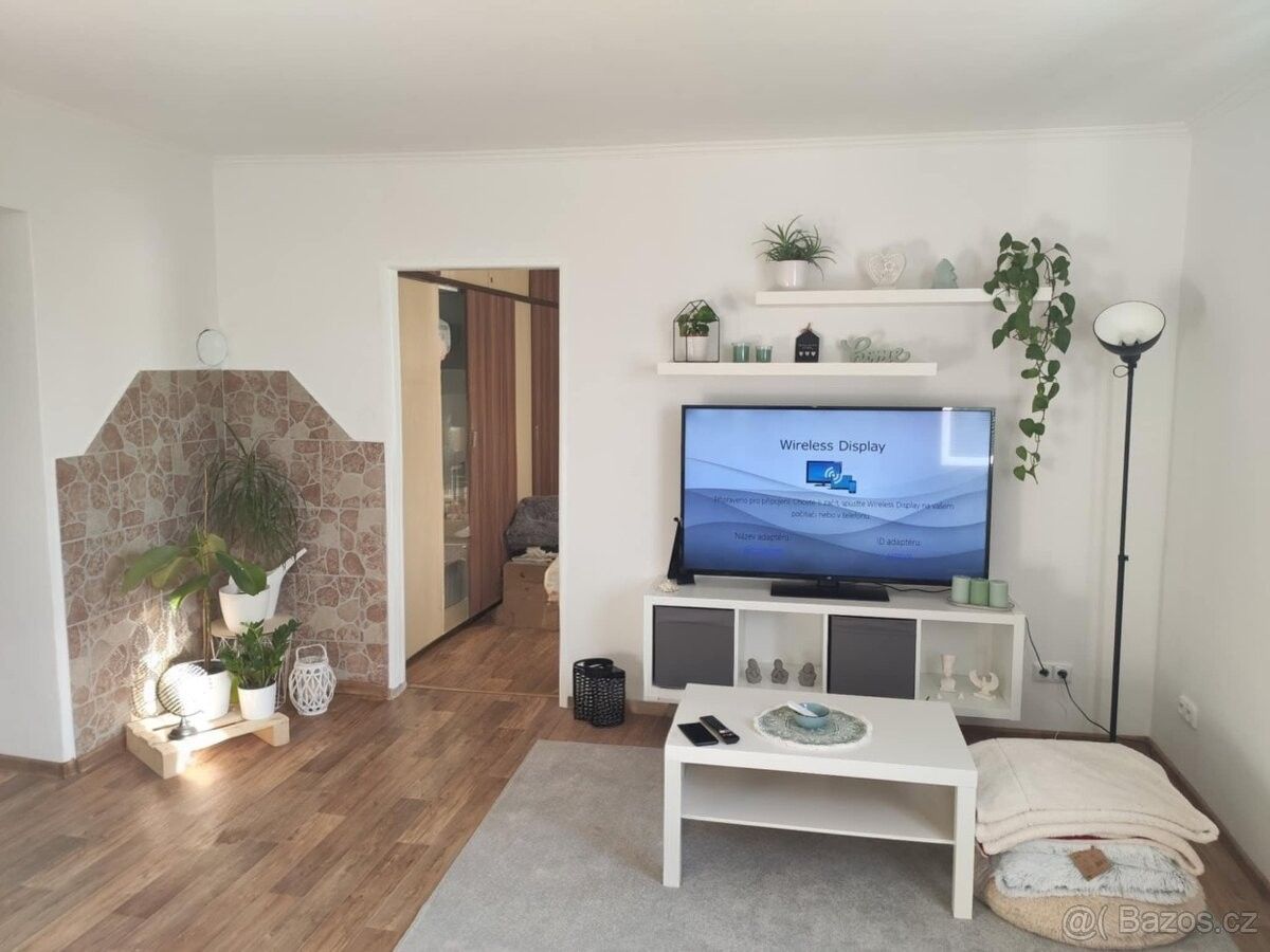 Byty, Milovice nad Labem, 289 24