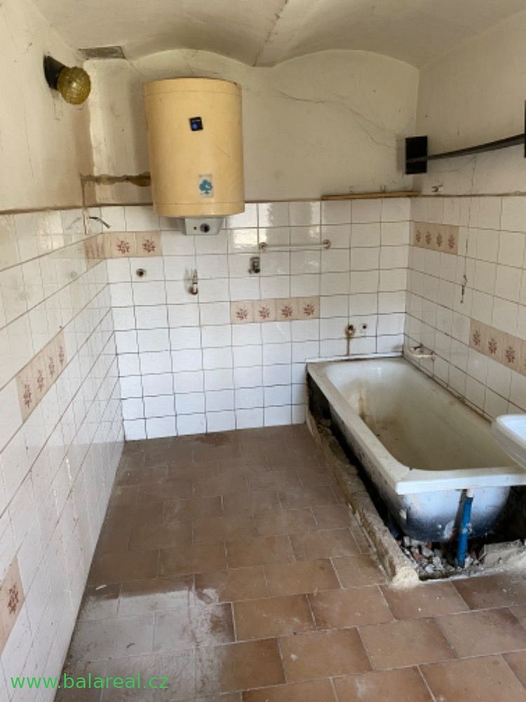 Prodej rodinný dům - Babice, okres Uherské Hradiště, 155 m² - 5