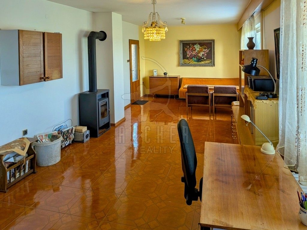 Prodej rodinný dům - Rtyňská 807, Praha Dolní Počernice, 231 m² - 5