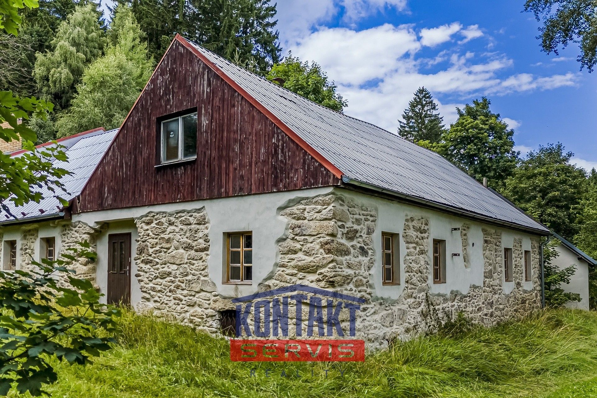 Rodinné domy, Hojná Voda, Horní Stropnice, 550 m²