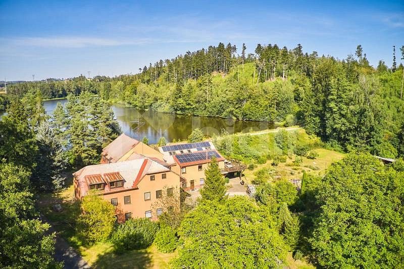 Ubytovací zařízení, Želetava, okres Třebíč, Kraj Vysočina, 1 350 m² - 2