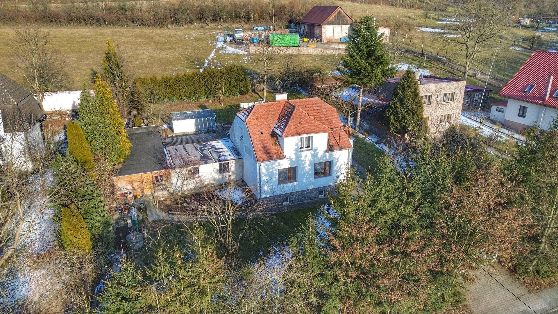 Rodinné domy, Běstvina, 140 m²
