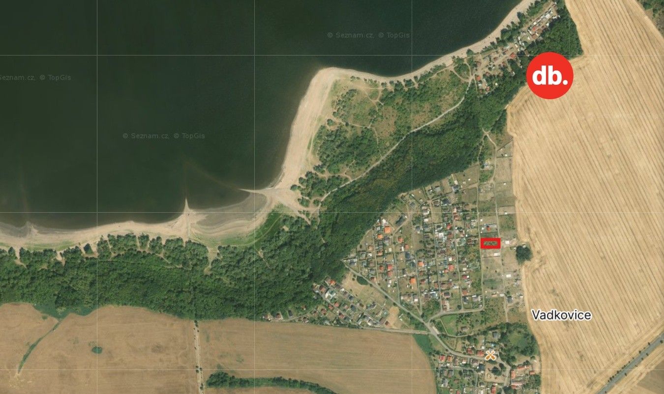 Pozemek pro bydlení, 915 m²