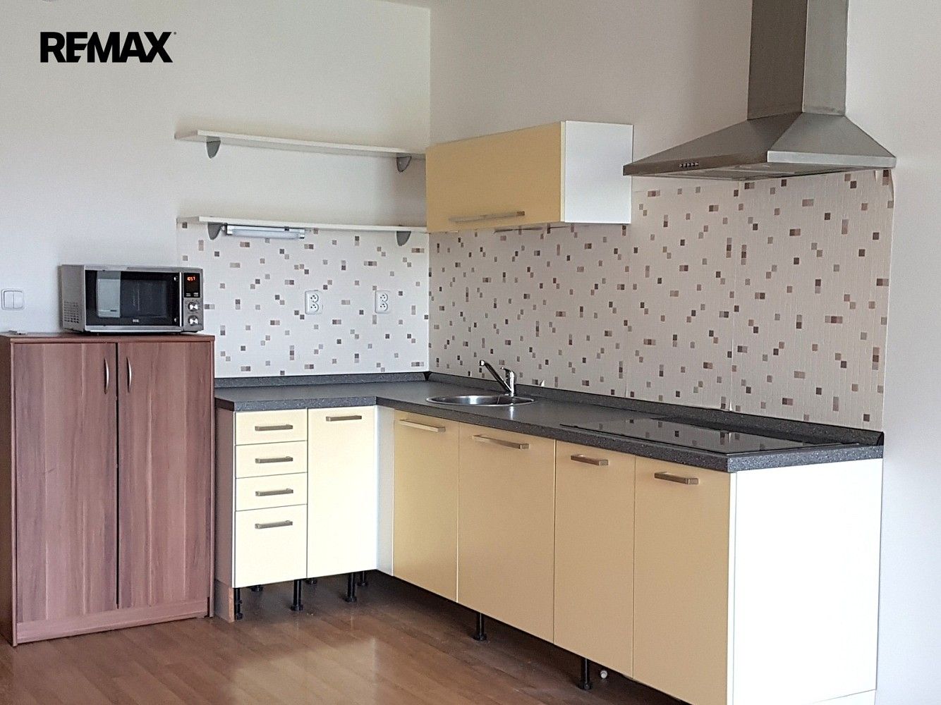 Prodej byt 1+kk - Vyškov - Vyškov-Předměstí, Jihomoravský kraj, 38 m² - 1