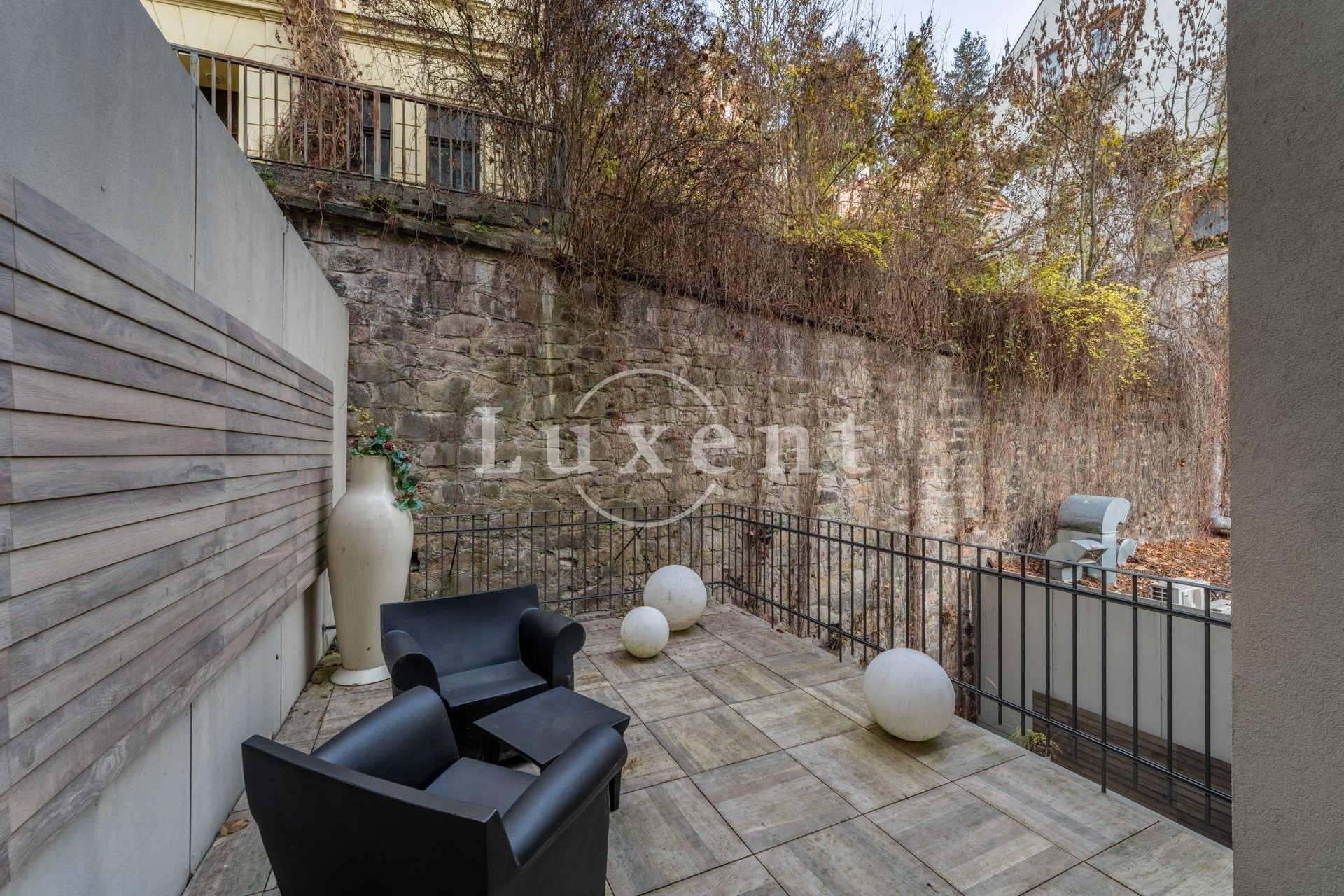 Prodej byt 2+kk - Vřídelní, Karlovy Vary, 63 m²