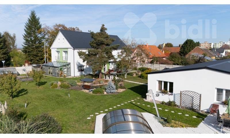 Rodinné domy, Horní Počaply, 655 m²