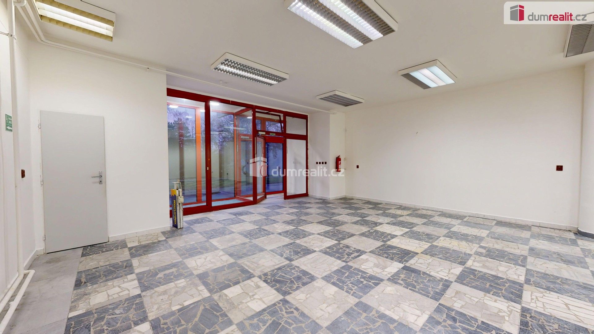 Obchodní prostory, U Centrumu, Orlová, 77 m²