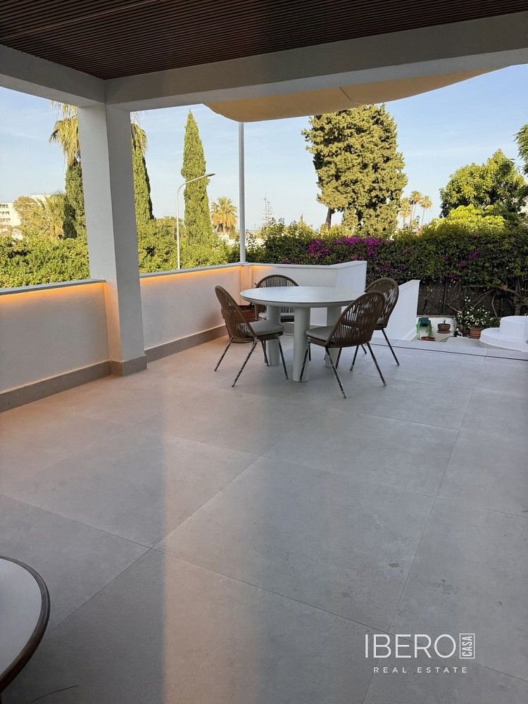 Prodej rodinný dům - Guadalmina Alta, ES, 320 m² - 5