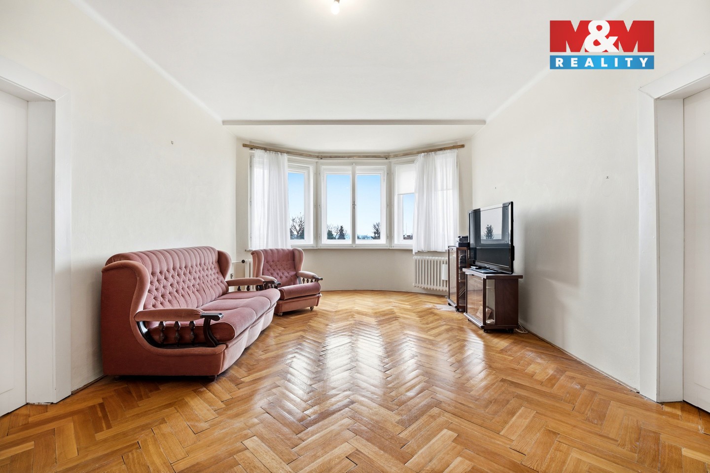 Prodej rodinný dům - Komenského, Dobrovice, 431 m² - 5