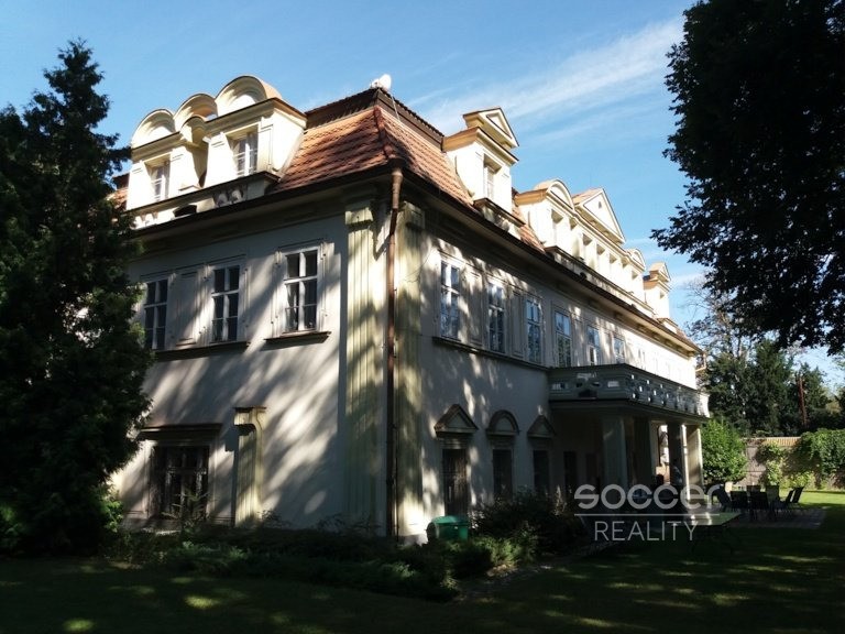 Kancelář · 56 m² · Na Zátorce, Praha - 3