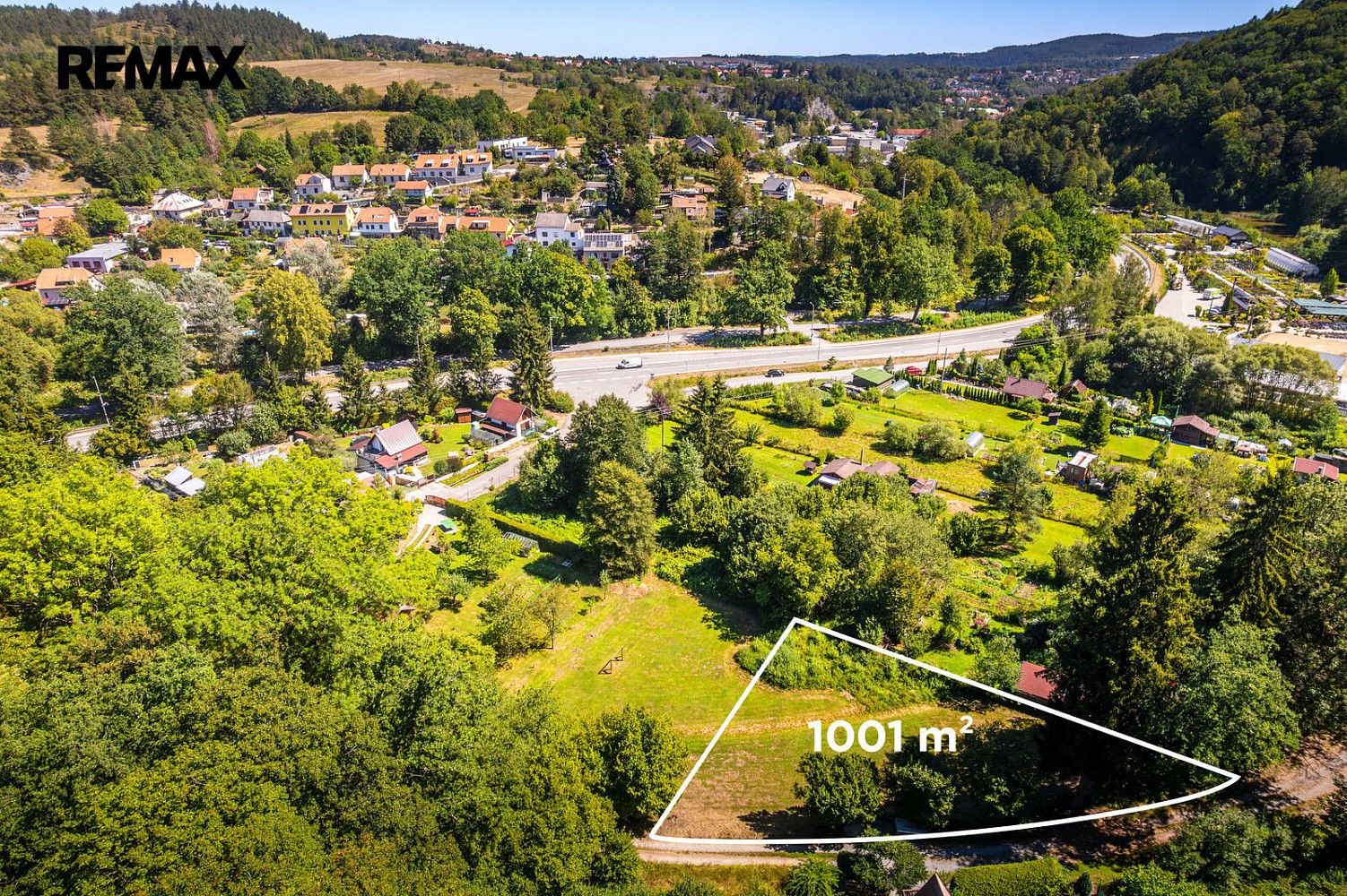 Zahrada, 1 001 m²