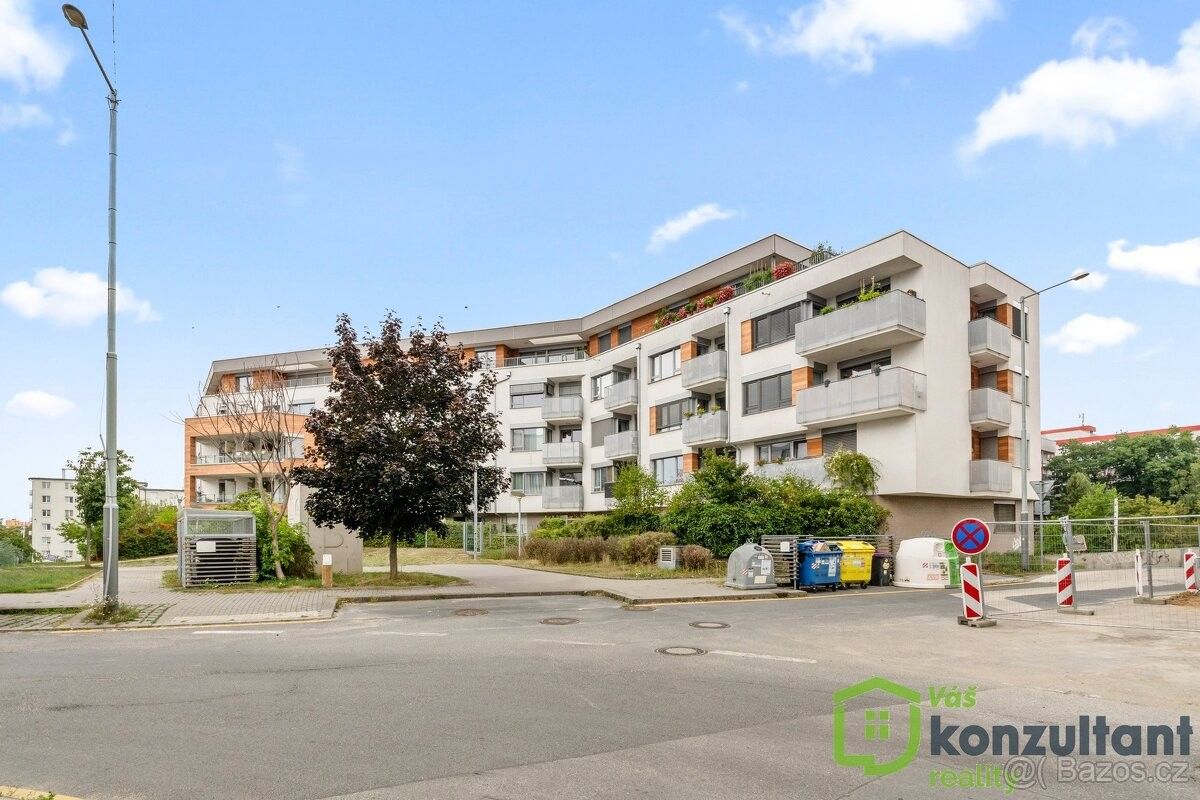 Byty, Praha, 198 00