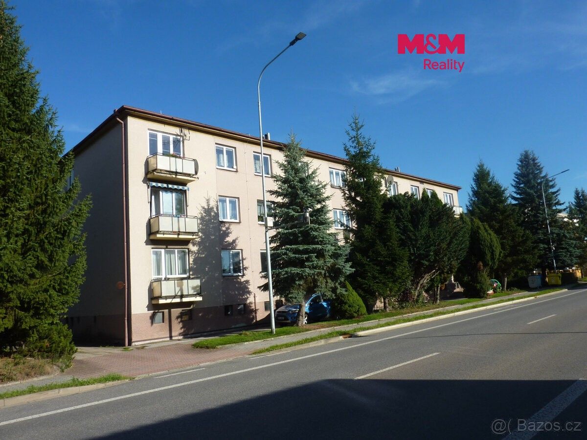 Byty, Police nad Metují, 549 54 - 1