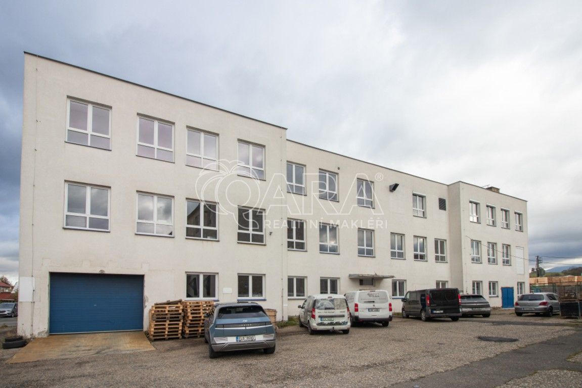 Pronájem sklad - Martinská čtvrť, Frenštát pod Radhoštěm, 484 m²