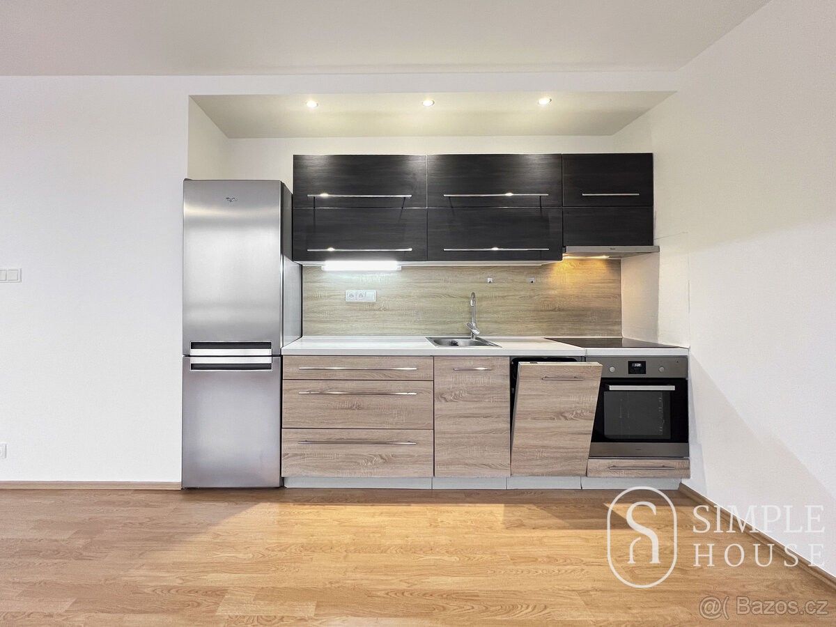 Pronájem byt - Praha, 142 00
