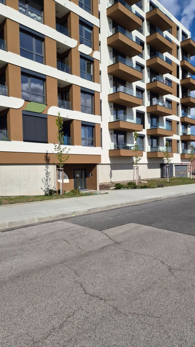 Byt 2+kk · 47 m² · Arnošta Valenty, Praha - Černý Most - 4