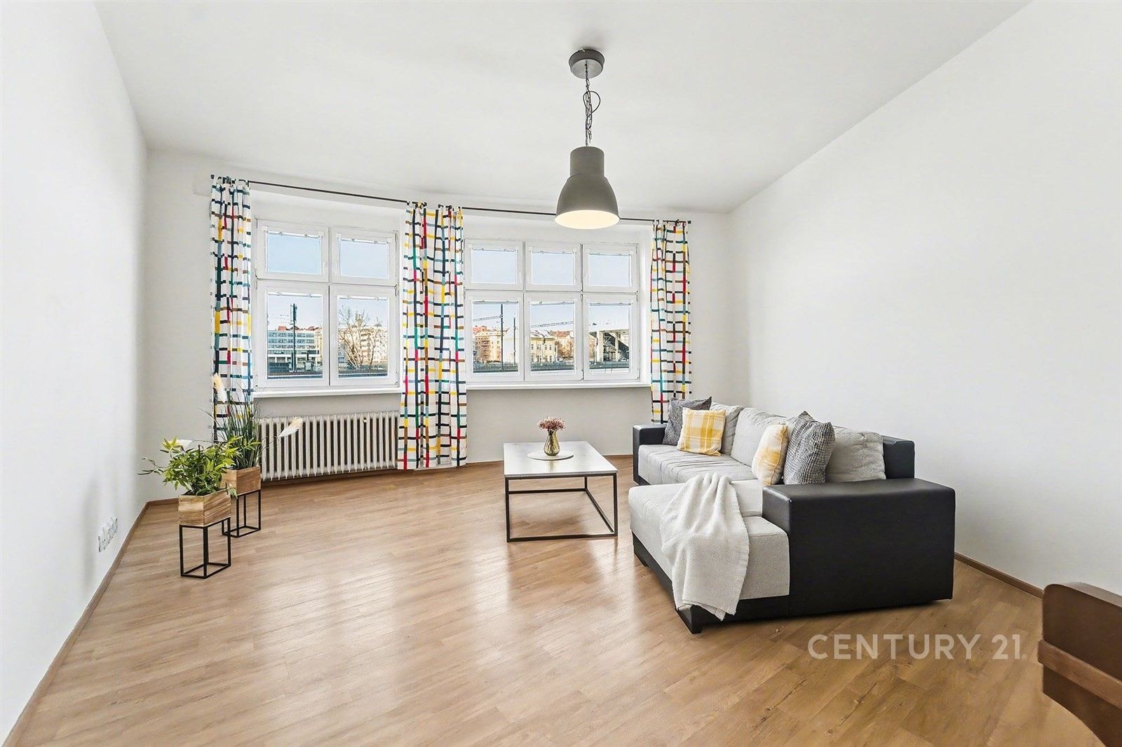 2+1, Za viaduktem, Praha, 82 m²