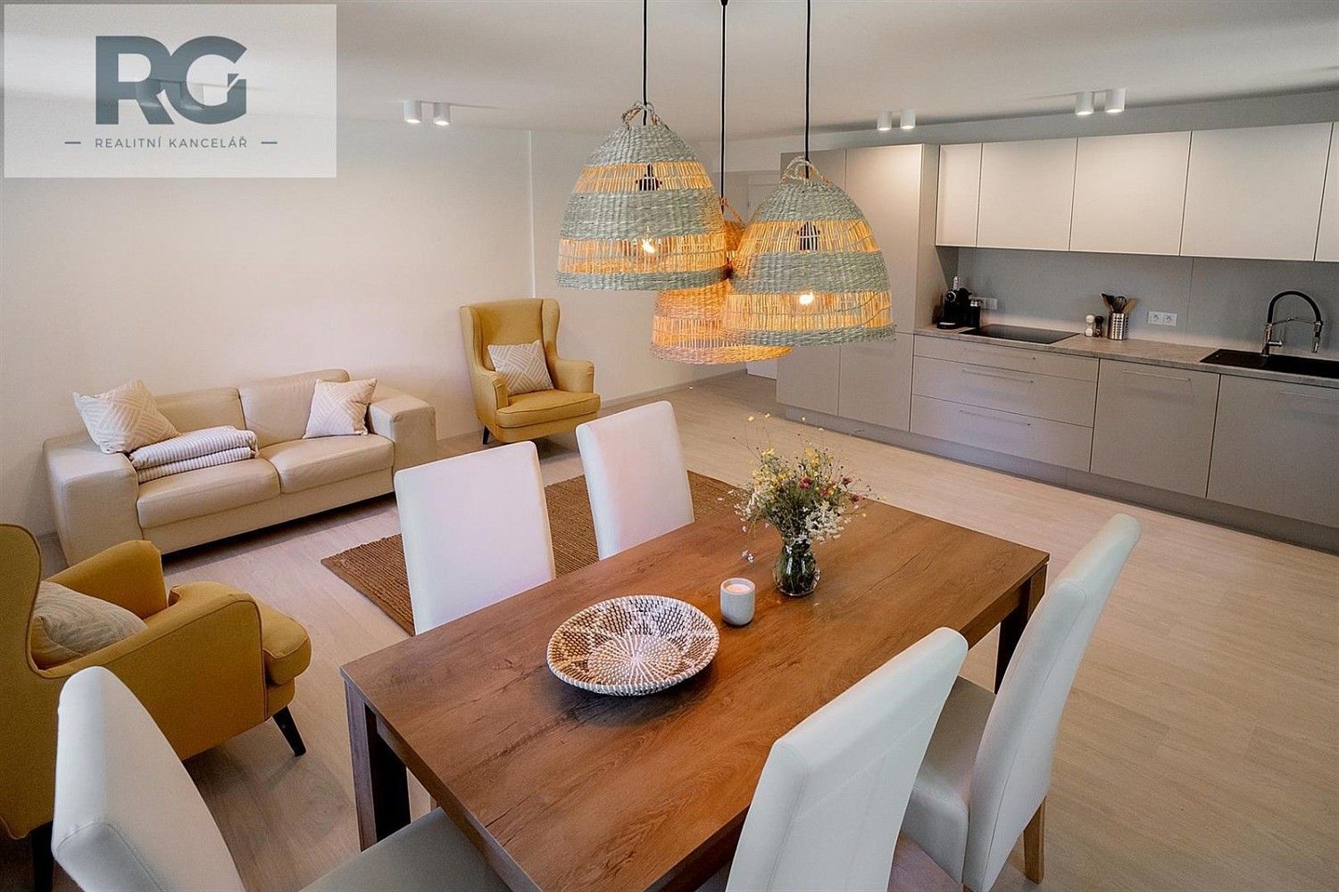 Ubytovací zařízení · 706 m² · Kašperské Hory - Podlesí, okres Klatovy - 3