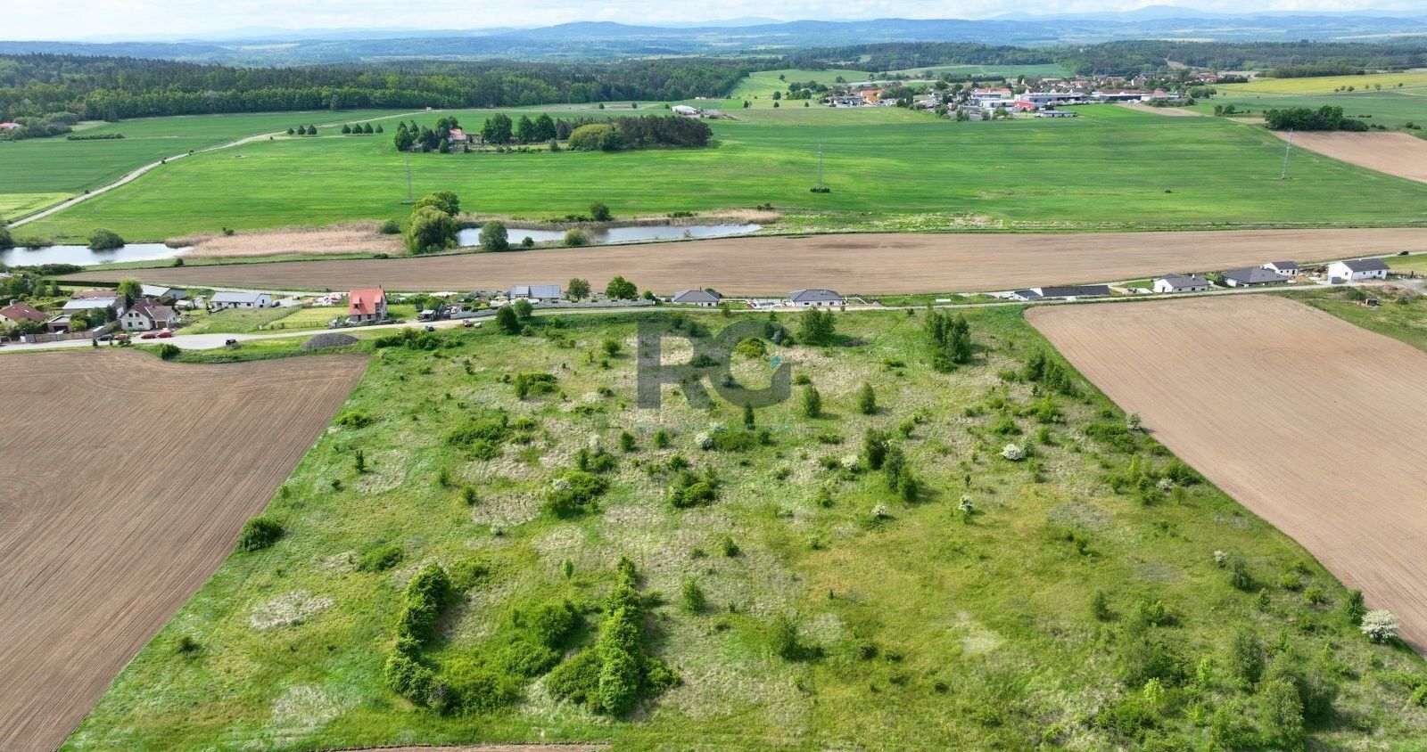 Prodej pozemek pro bydlení - Oldřichov, Dobev, 1 m²