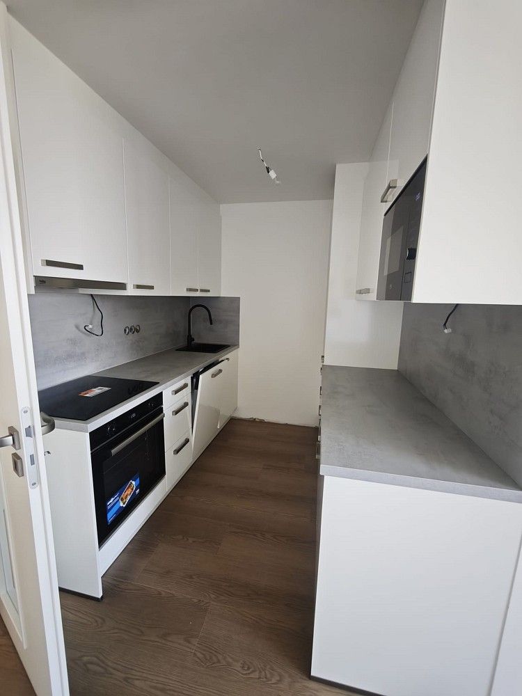 4+kk, Praha - Horní Měcholupy, okres Praha 15, Hlavní město Praha, 81 m² - 1