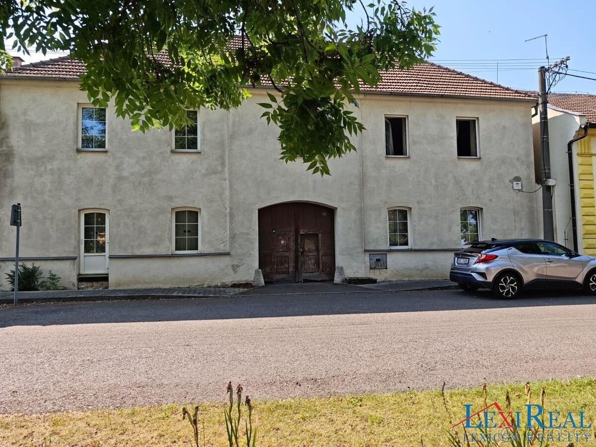 Prodej rodinný dům - Dobrovíz, 252 61