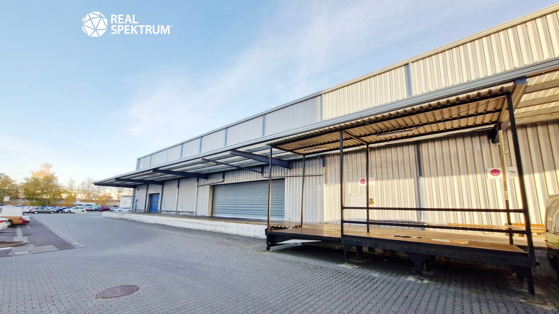 Sklady, Slatina, Brno, 2 300 m²