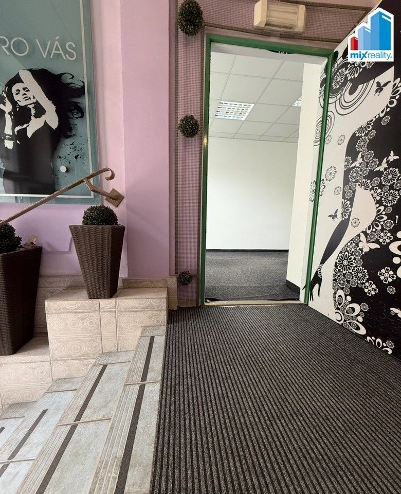 Obchodní prostory · 70 m² · Koterovská, Plzeň - 4