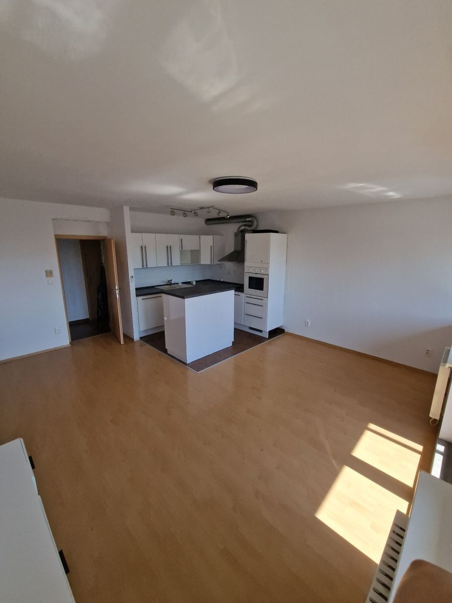 Byt 3+kk · 75 m² · Fryčovická, Praha - Letňany - 3