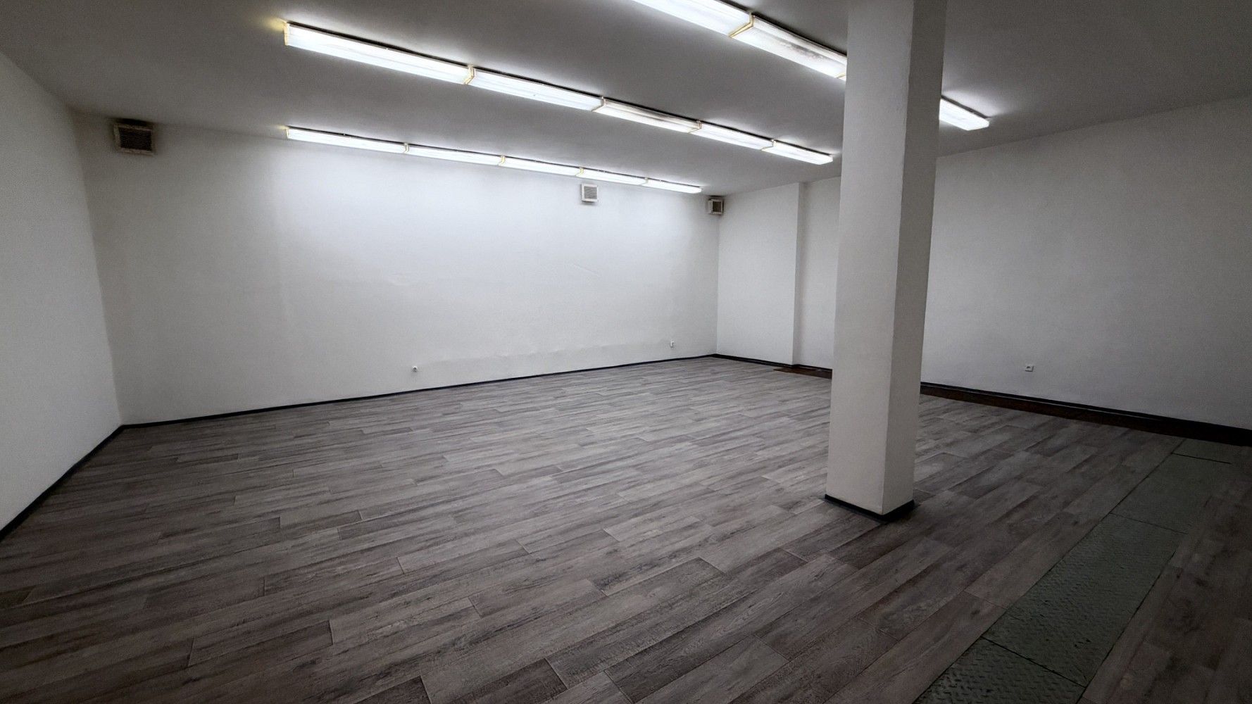 Kanceláře, Jičín, 75 m² - 2