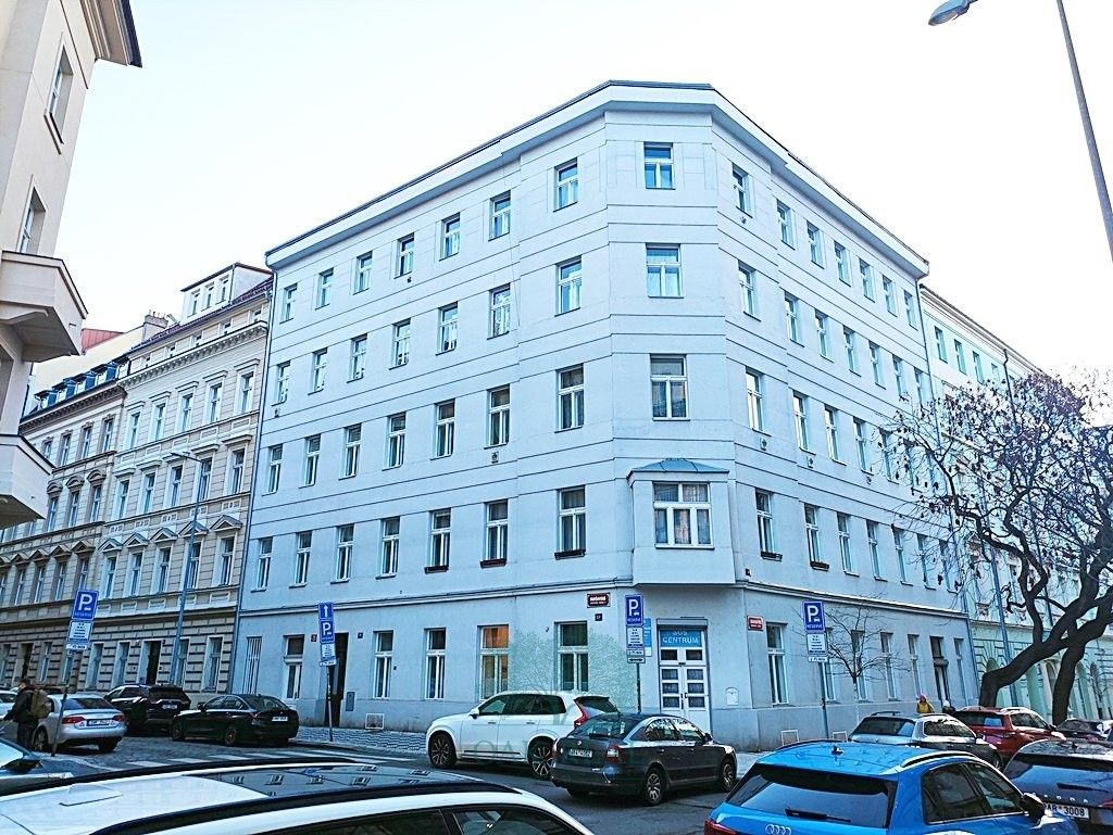 Prodej byt 2+1 - Praha, 120 00, 71 m²