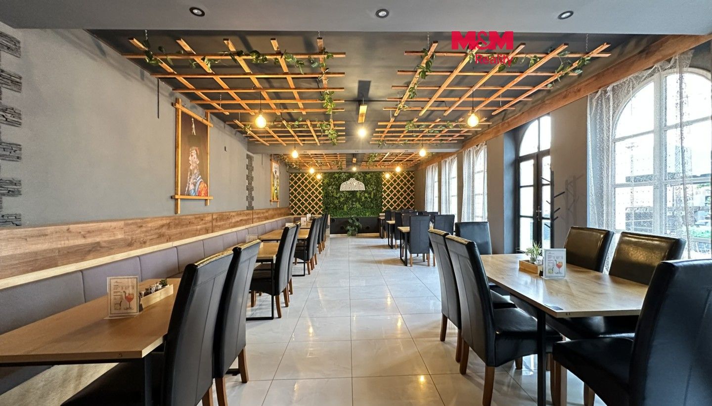 Restaurace, Blahoslavova, Mladá Boleslav, 212 m² - 1