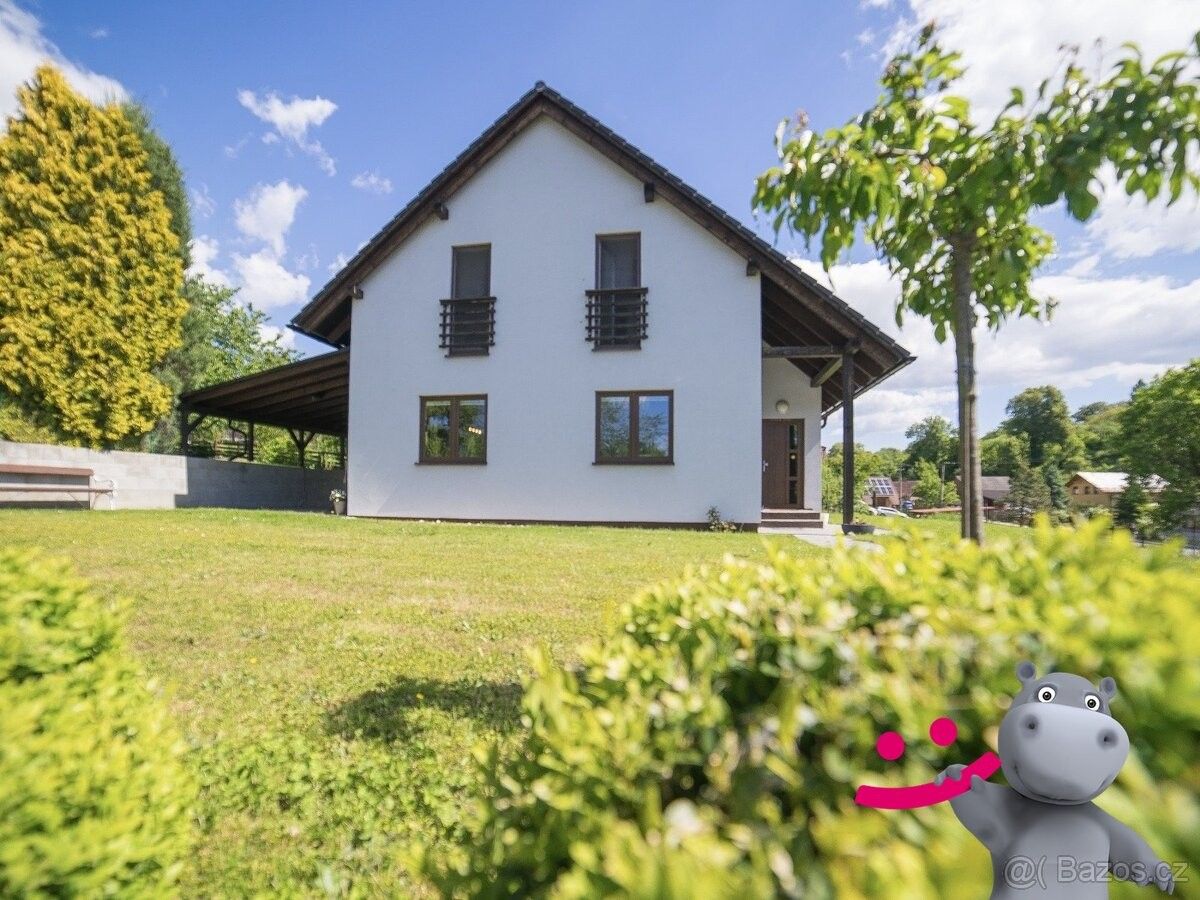 Prodej dům - Želechovice nad Dřevnicí, 763 11, 158 m²