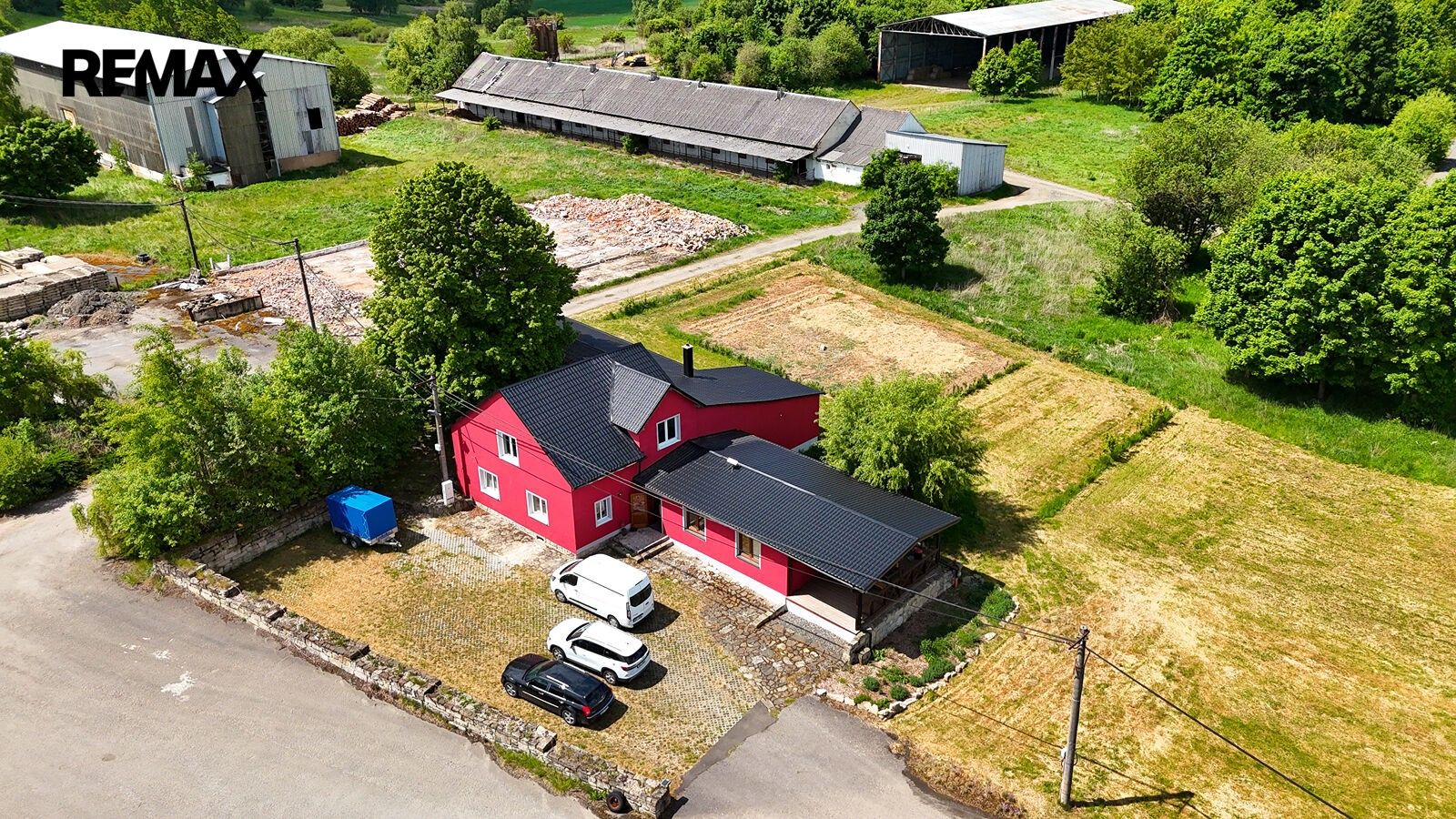 Rodinné domy, Hošťka, 350 m² - 2