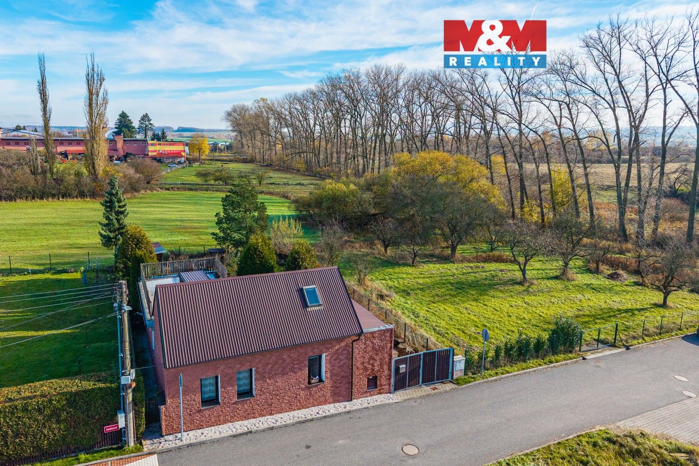 Rodinné domy, Zahradní, Cerhovice, 200 m²