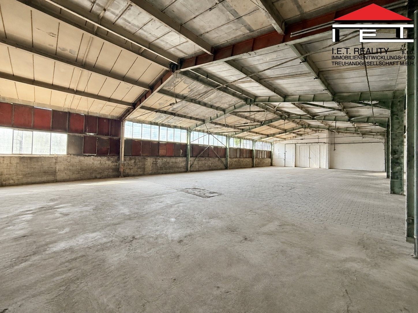 Sklady, Dukelská třída, Brno, 554 m² - 2