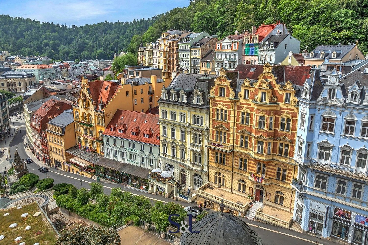 Ubytovací zařízení, 819 m²