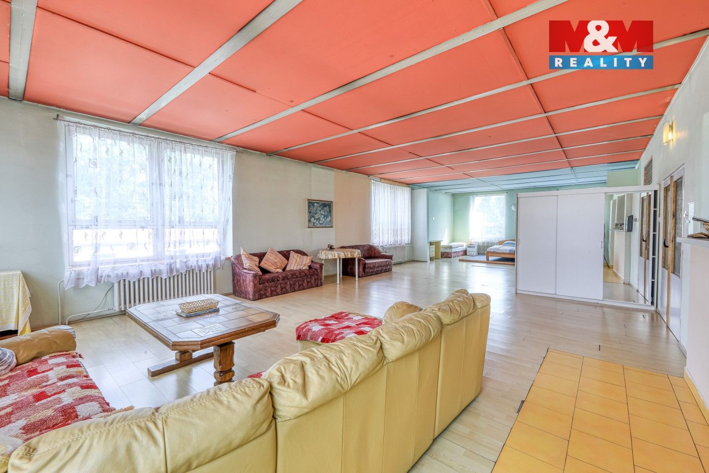 Obchodní prostory · 1 100 m² · Černošín - 4