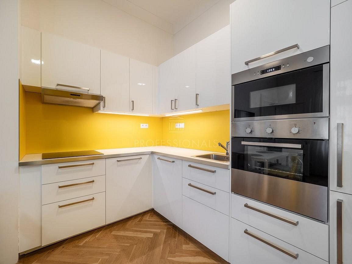 Byt 2+kk · 52 m² · Praha - Bubeneč, okres Praha 7, Hlavní město Praha - 4