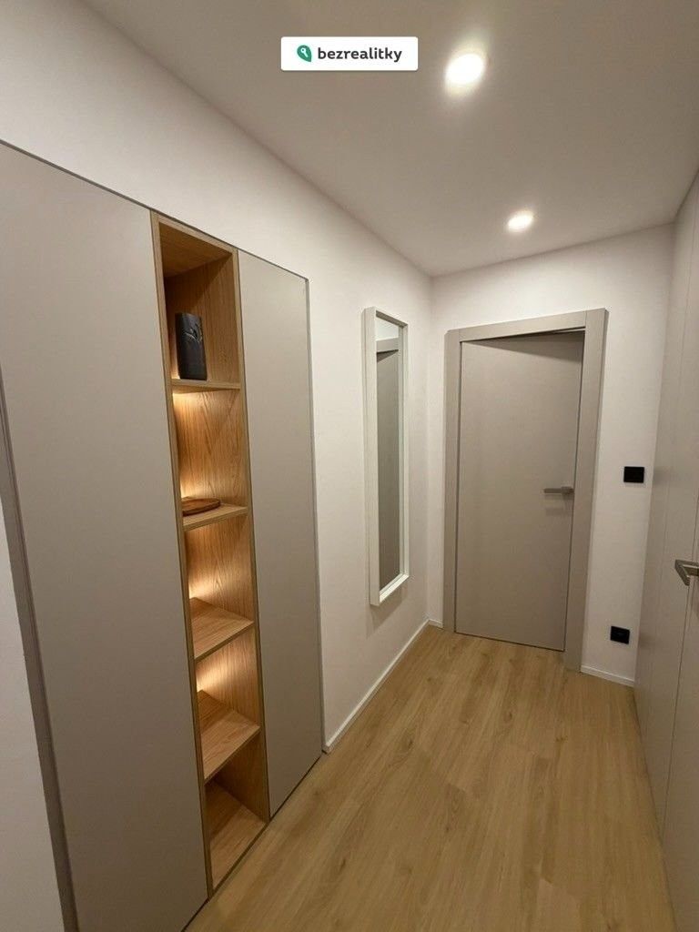 Prodej byt 2+kk - Vodárenská 1967, Kladno Kročehlavy, 54 m² - 2
