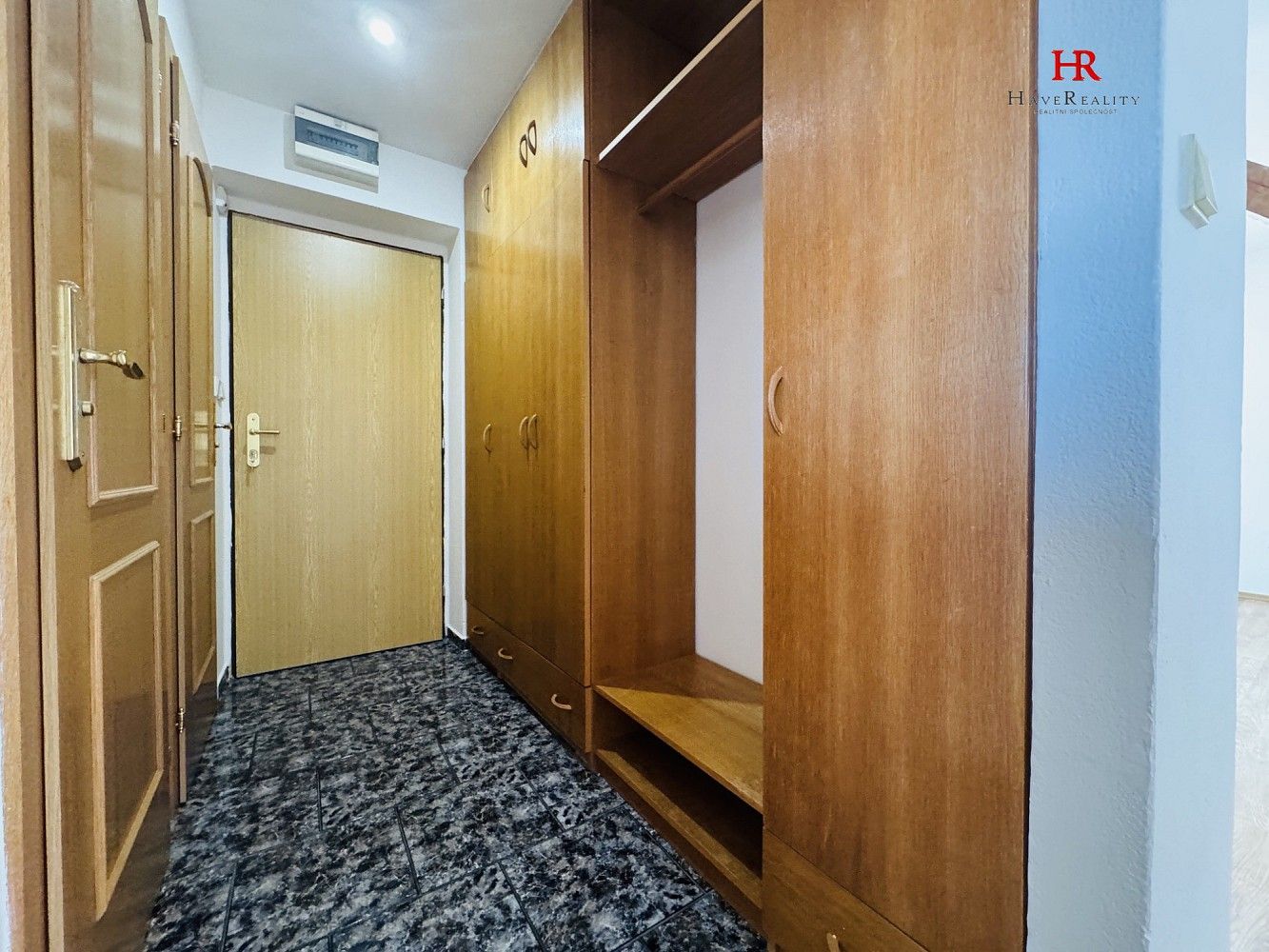 Byt 2+kk · 65 m² · Jiráskova, Benešov - 3