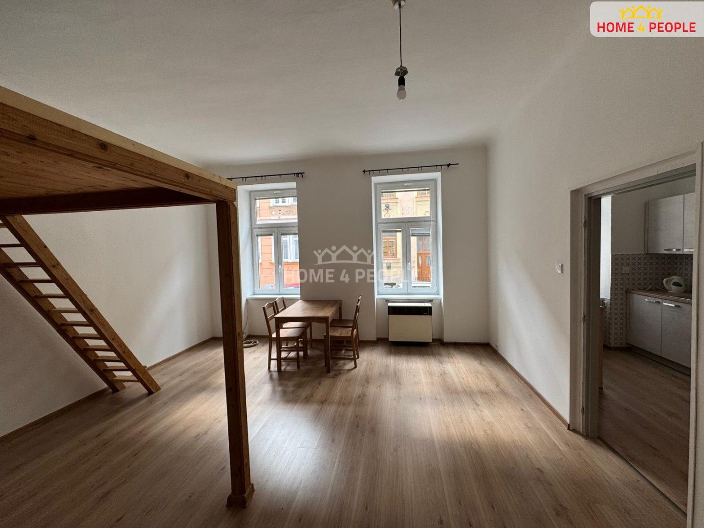 Pronájem byt 1+1 - Štítného, České Budějovice, 40 m²