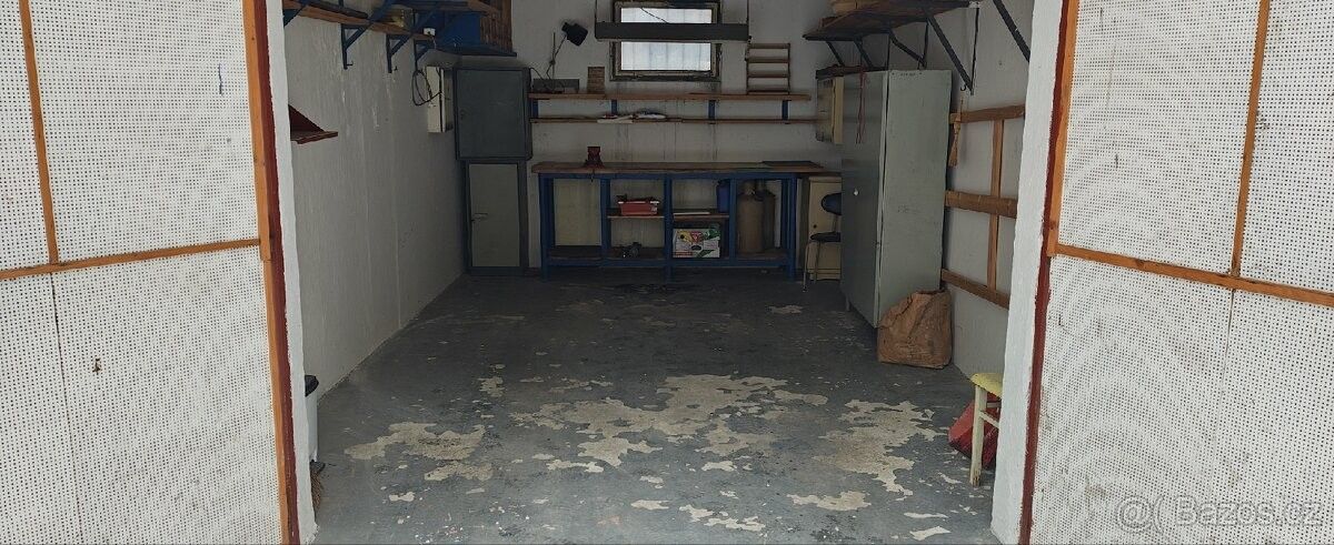 Garáže, Šumperk, 787 01