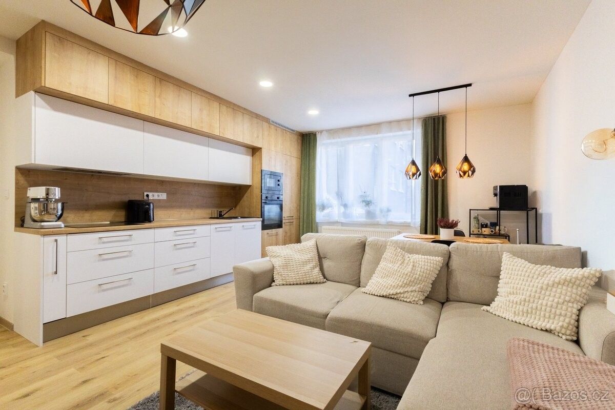 Byty, Plzeň, 326 00