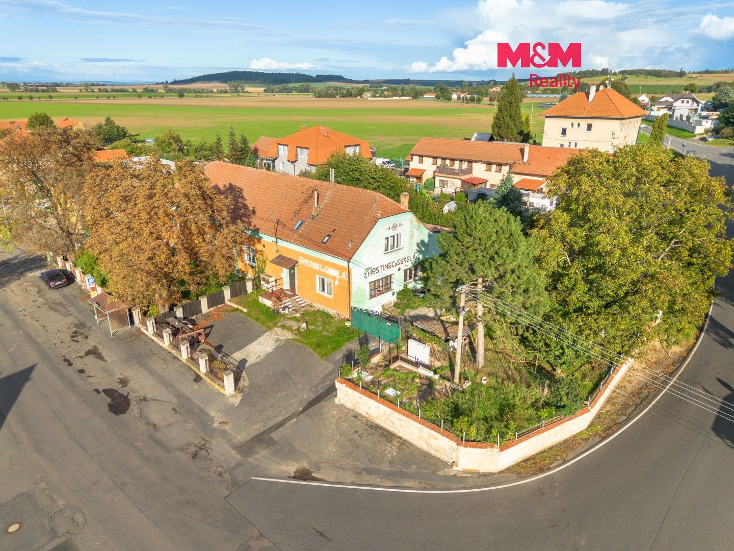 Prodej rodinný dům - Svojšice, 520 m² - 1