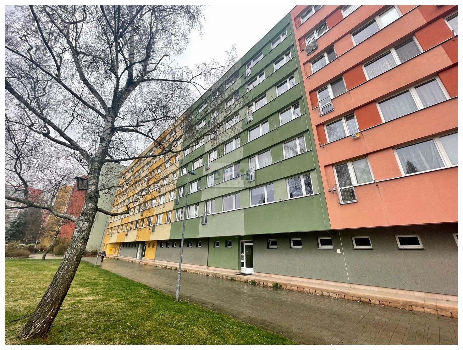 3+1, Čs. armády, Kladno, 68 m² - 1