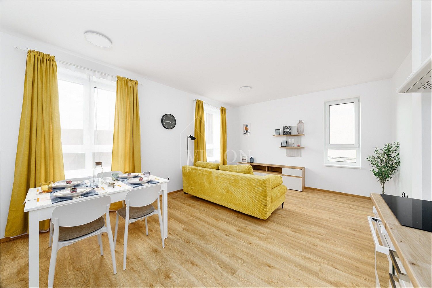 Prodej rodinný dům - Hrubínova, Netvořice, okres Benešov, 310 m² - 5