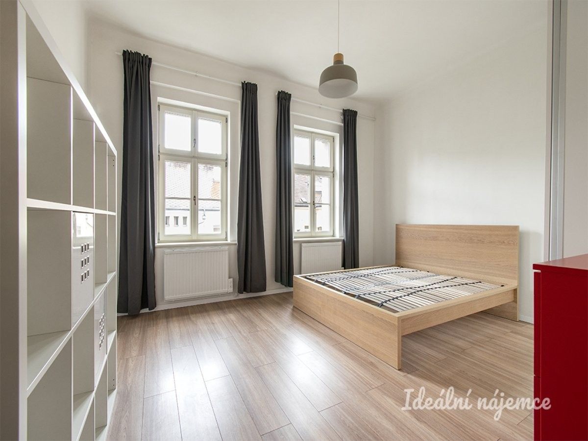 1+kk, Hybešova, Praha, 33 m² - 1