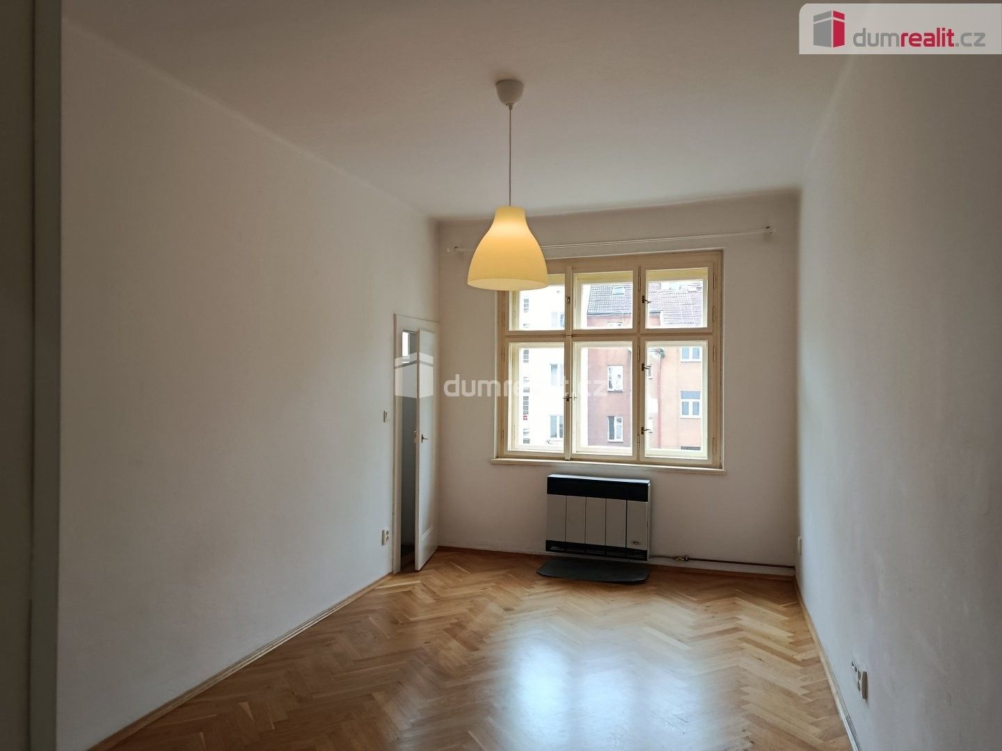 Byt 2+kk · 50 m² · Za poštou, Praha - 3