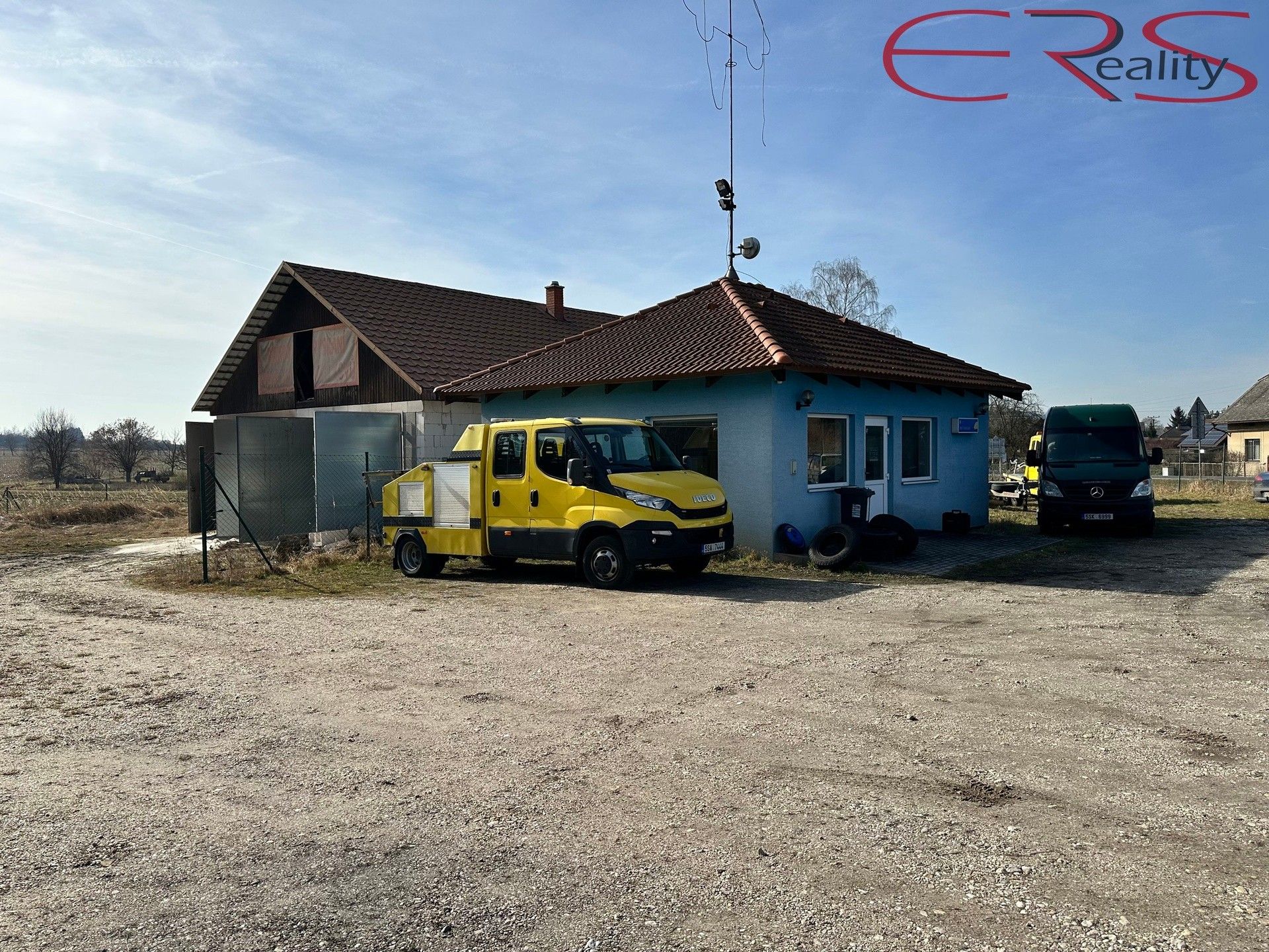 Prodej sklad - Březina, 235 m²