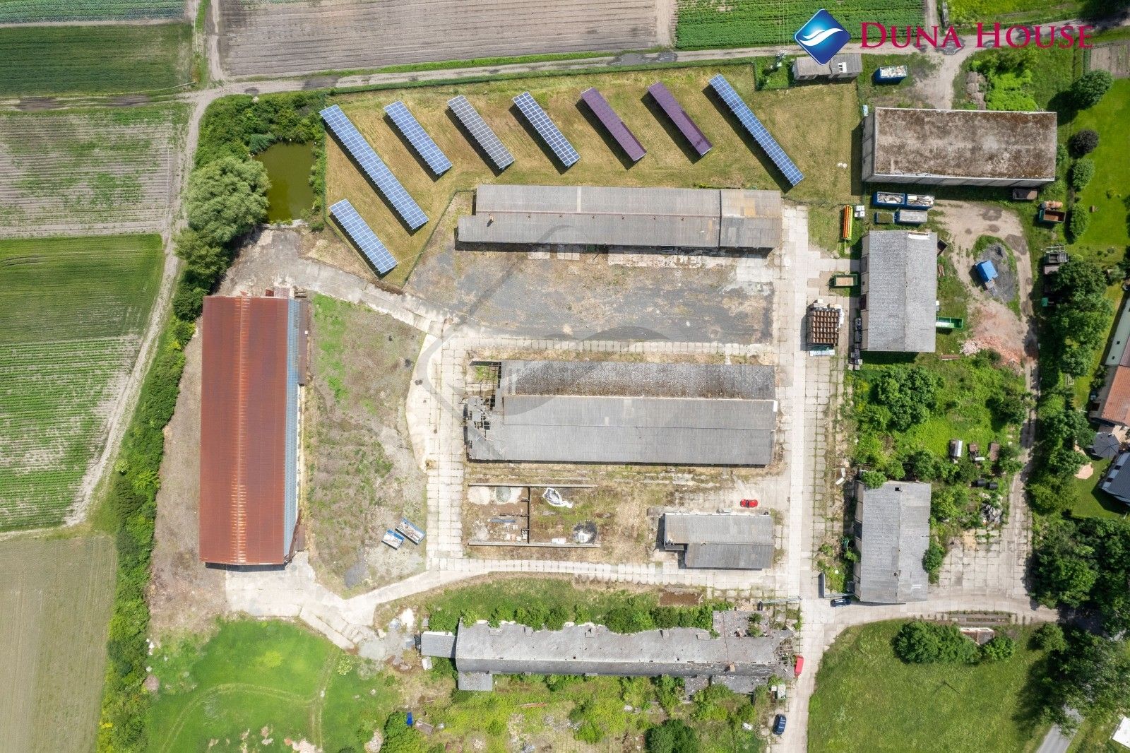 Obchodní prostory · 22 700 m² · Nedomice - 4